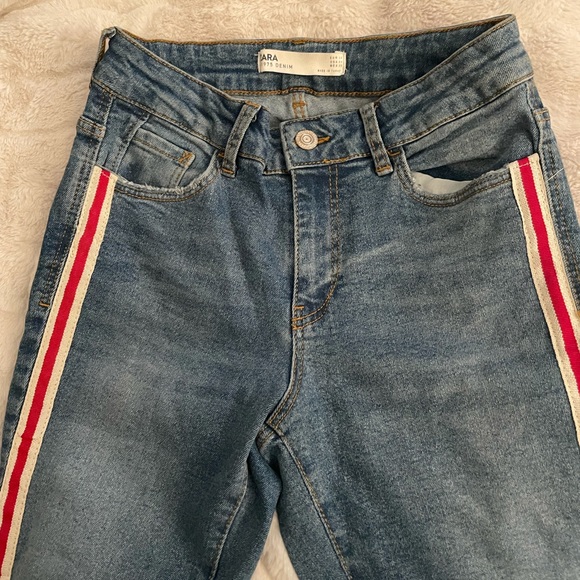 Zara Jeans - Picture 2 of 4